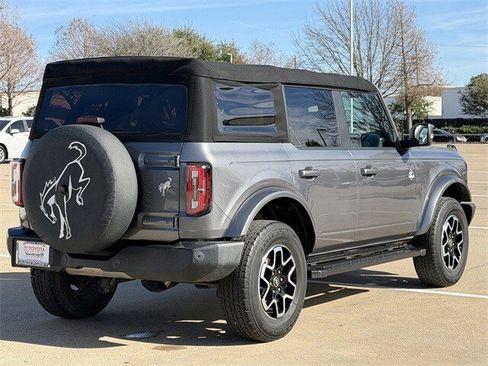 Used 2022 Ford Bronco Outer Banks image 4