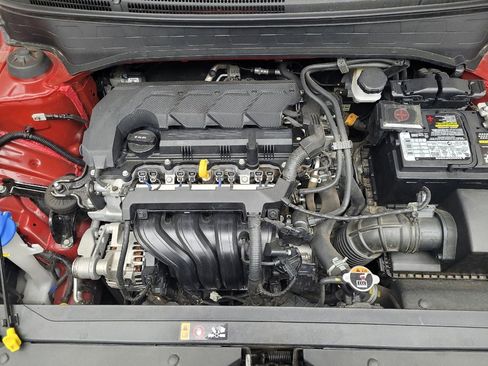 Used 2023 Hyundai Venue SEL w/ Cargo Package image 30