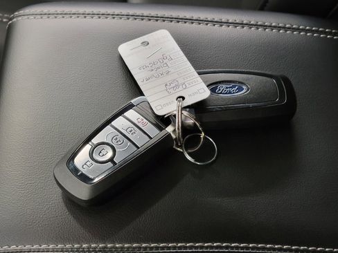 Used 2023 Ford Explorer XLT w/ Equipment Group 202A image 26