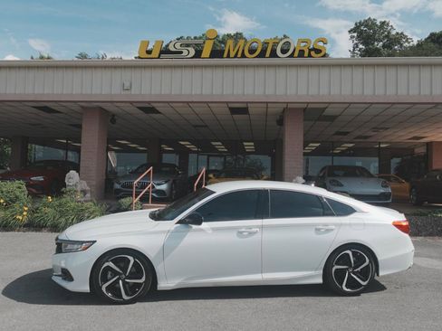 Used 2022 Honda Accord Sport image 10