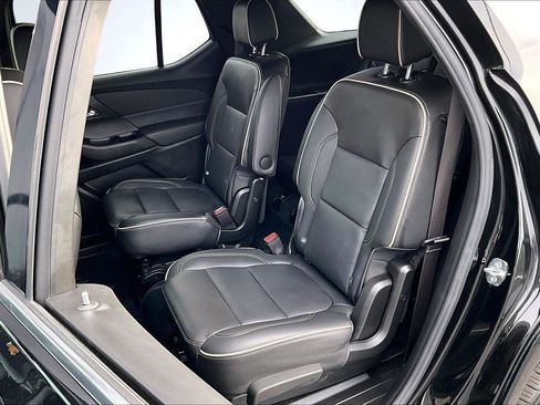 Used 2023 Chevrolet Traverse Premier image 27