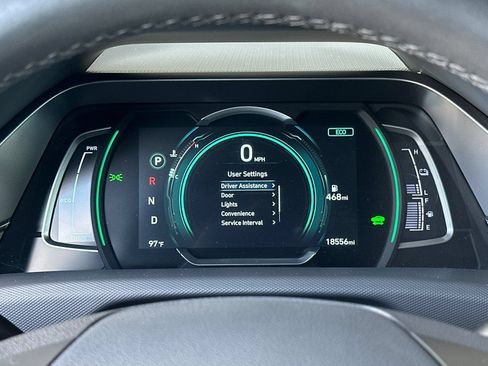 Used 2022 Hyundai Ioniq SE FWD image 21