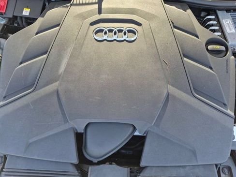Used 2021 Audi Q7 3.0T Premium w/ Convenience Package AWD/4WD image 23