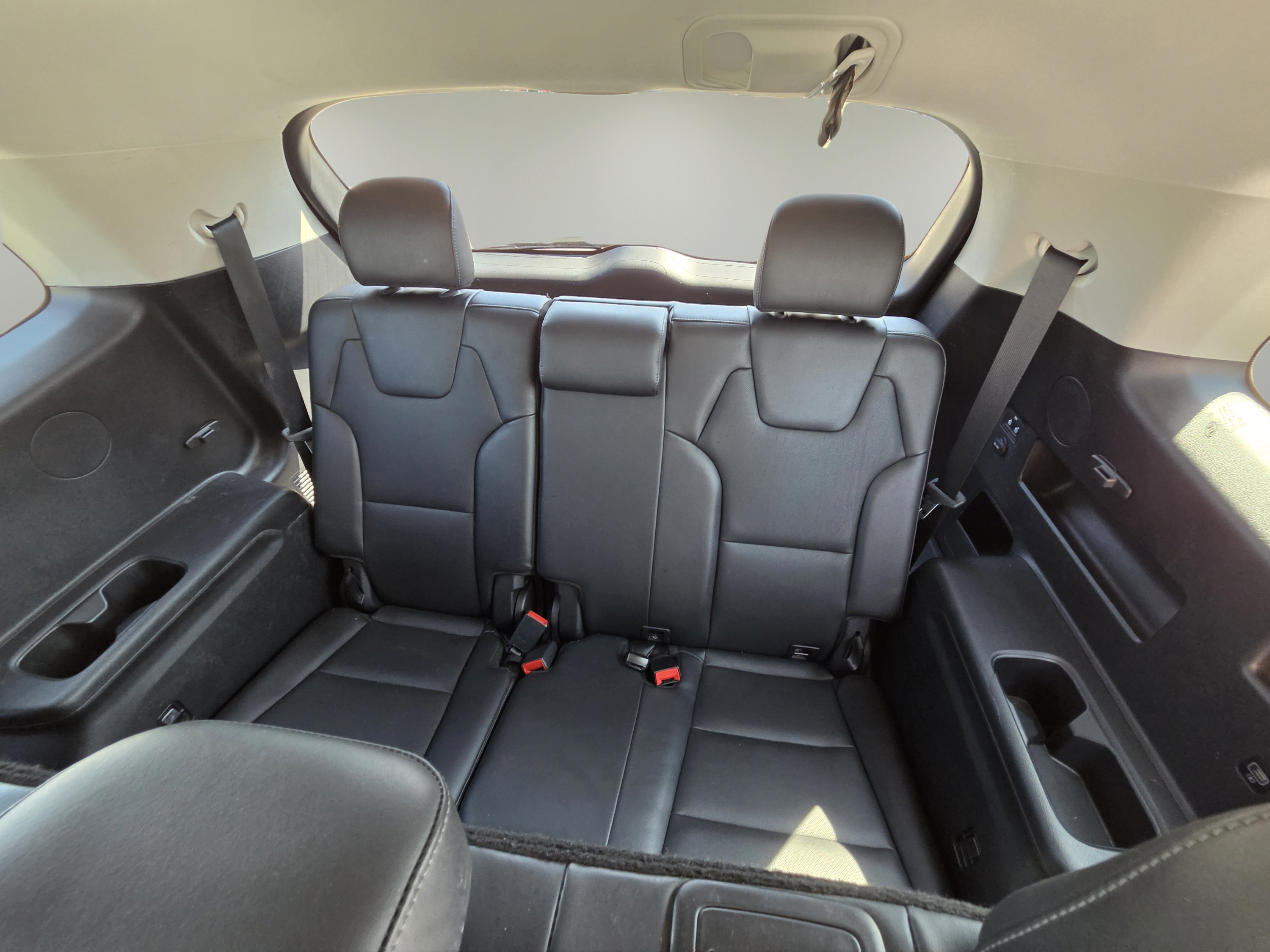 Used 2020 Kia Telluride LX FWD image 12