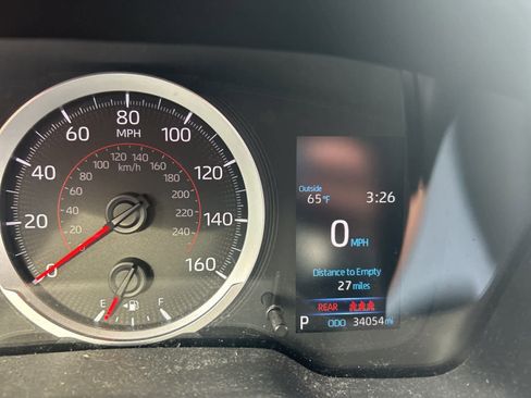 Used 2020 Toyota Corolla SE image 24