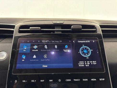 Used 2023 Hyundai Tucson Limited AWD/4WD image 30