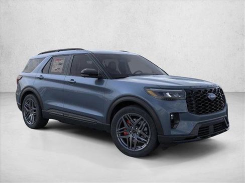 New 2026 Ford Explorer ST image 7