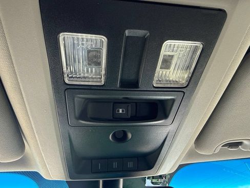 Used 2017 RAM 1500 Laramie w/ Convenience Group AWD/4WD image 39