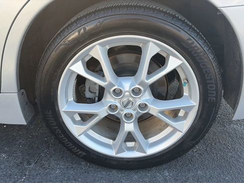 Used 2014 Nissan Maxima 3.5 SV w/ SV Value Package image 19