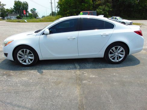 Used 2015 Buick Regal FWD image 5