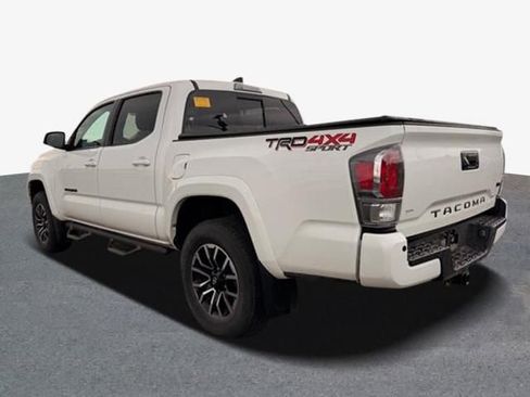 Used 2023 Toyota Tacoma TRD Sport w/ Technology Package image 2