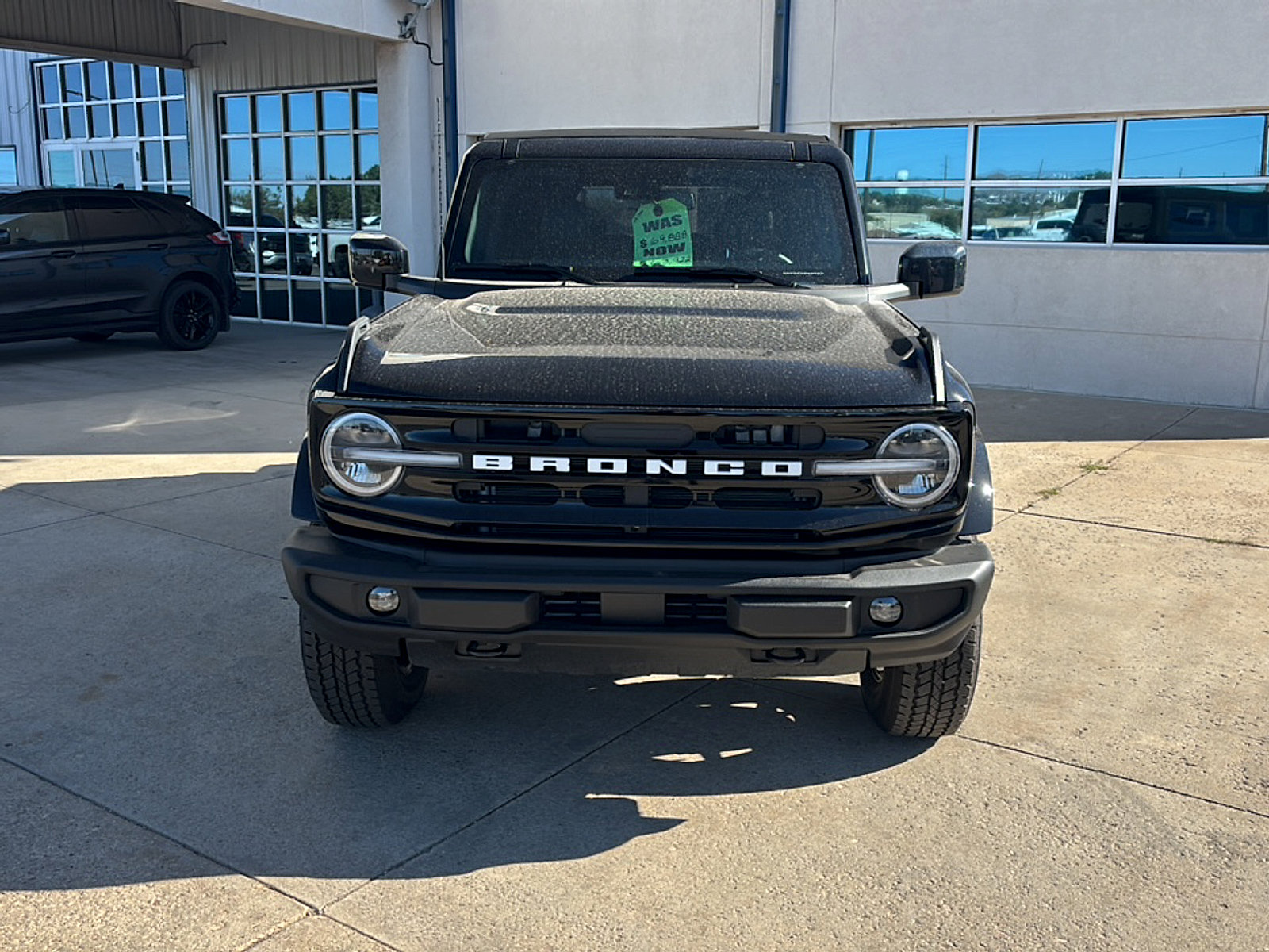 Used 2026 Ford Bronco Outer Banks AWD/4WD image 2