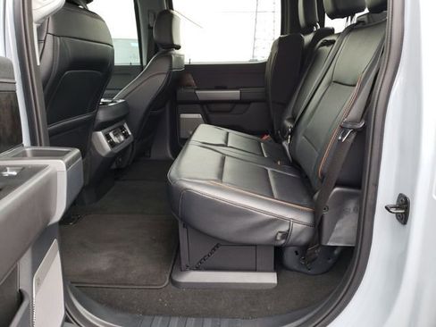 Used 2025 Ford F250 Lariat w/ Tremor Off-Road Package image 29