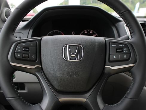 New 2026 Honda Ridgeline RTL image 32