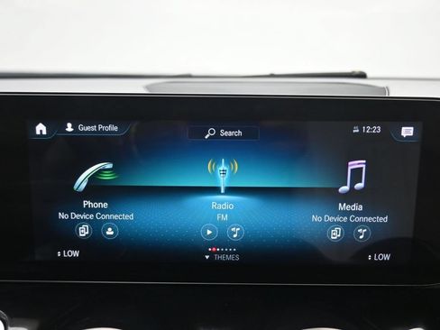 Used 2022 Mercedes-Benz GLB 250 4MATIC image 19