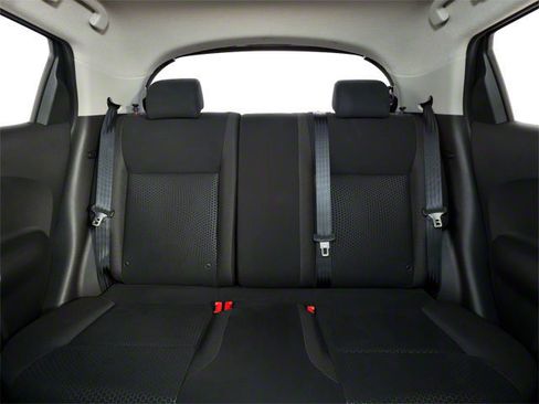 Used 2013 Nissan Juke SV image 17