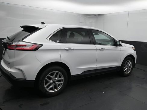 Used 2024 Ford Edge SEL AWD/4WD image 12