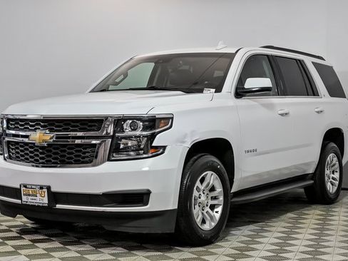 Used 2019 Chevrolet Tahoe LT image 4