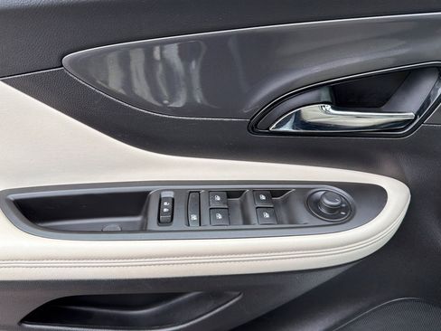 Used 2017 Buick Encore Essence w/ Experience Buick Package image 11