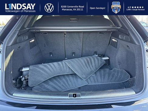 Used 2023 Audi SQ5 Premium Plus w/ Premium Plus Package image 11