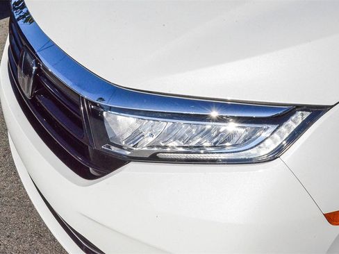 Used 2023 Honda Odyssey EX-L image 11