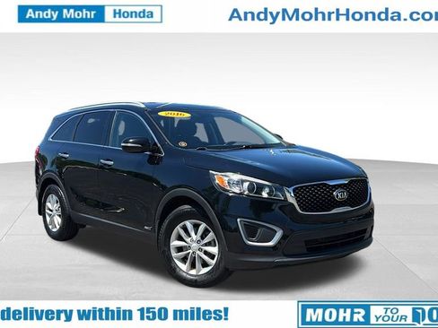 Used 2016 Kia Sorento AWD w/ LX Convenience Package image 1