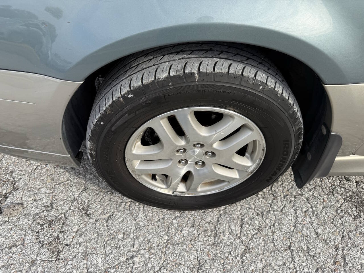 Used 2000 Subaru Outback Wagon AWD/4WD image 9