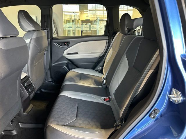 Used 2026 Subaru Forester AWD/4WD image 23