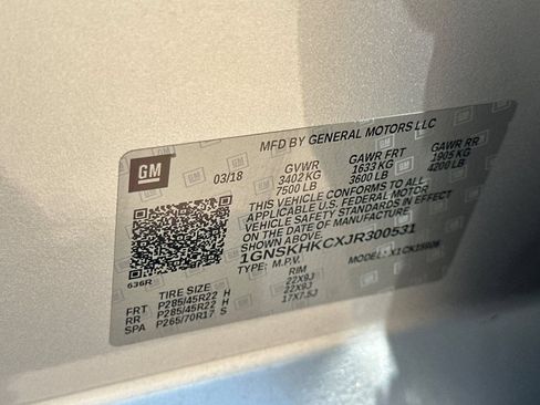 Used 2018 Chevrolet Suburban LT w/ Luxury Package AWD/4WD image 36