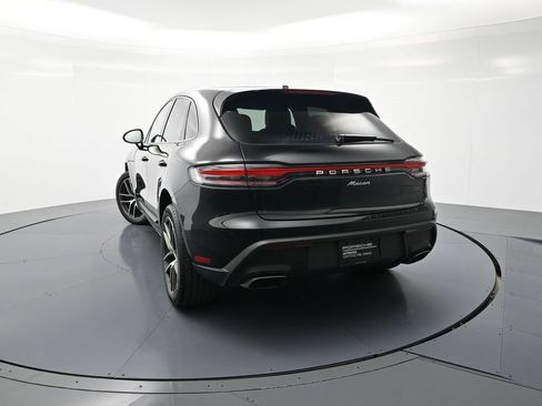 Certified 2026 Porsche Macan AWD/4WD image 30