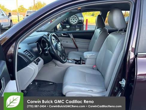 Used 2013 Toyota Highlander Limited AWD/4WD image 11