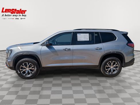 Used 2025 GMC Acadia AT4 AWD/4WD image 2