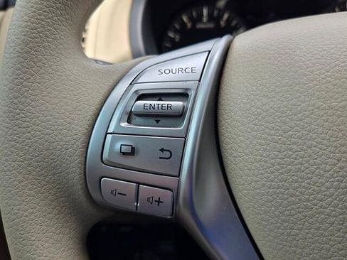 Used 2017 Nissan Altima 2.5 S w/ Power Driver Seat Package FWD image 22