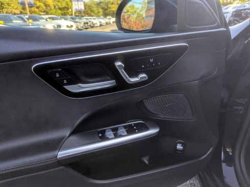 Used 2022 Mercedes-Benz C 300 Sedan w/ Exclusive Trim Package image 12