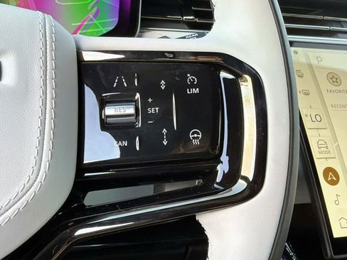 New 2026 Land Rover Range Rover Sport Dynamic SE AWD/4WD image 30