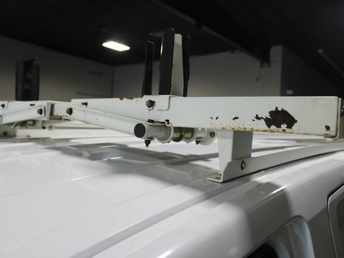 Used 2017 Nissan NV200 S FWD image 19