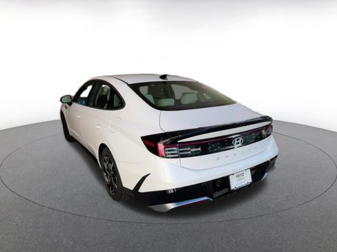 Used 2025 Hyundai Sonata SEL image 4