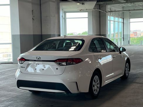 Used 2020 Toyota Corolla L FWD image 10