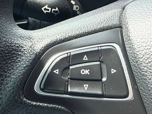 Certified 2019 Ford Escape SE FWD image 27
