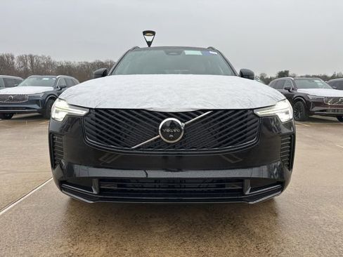 New 2026 Volvo XC90 B6 Ultra w/ Lounge Package image 2