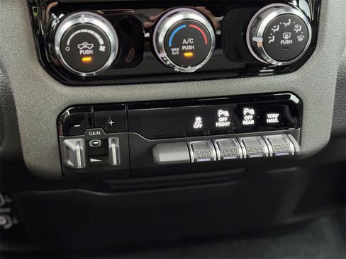 New 2025 RAM 1500 Tradesman w/ Night Edition image 18