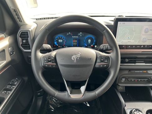 Used 2025 Ford Bronco Sport Outer Banks w/ Outer Banks Tech Package+ image 14