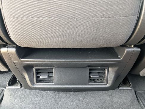 Used 2023 Chevrolet Silverado 1500 Custom AWD/4WD image 17