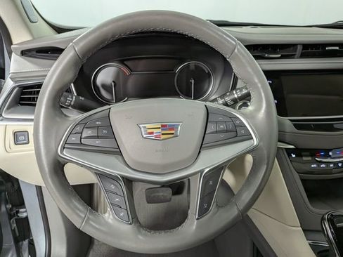 Certified 2024 Cadillac XT5 Premium Luxury FWD image 21