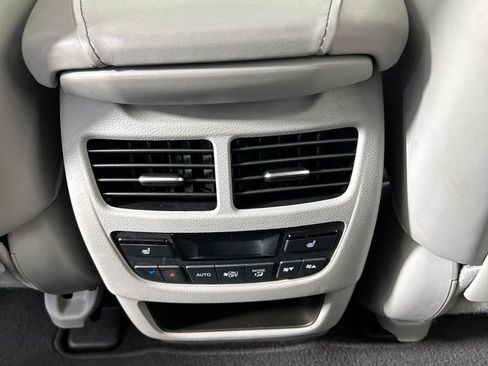 Used 2017 Acura MDX SH-AWD w/ Advance Package image 18