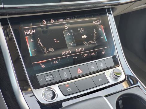 Used 2022 Audi Q7 Premium Plus image 18