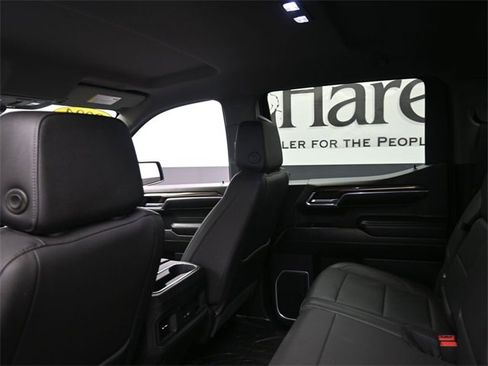 Certified 2024 Chevrolet Silverado 1500 RST w/ Rally Edition image 24