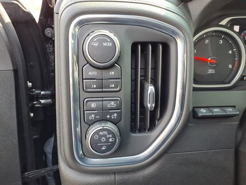 Used 2023 Chevrolet Silverado 2500 High Country w/ LPO, Hitch Package image 18