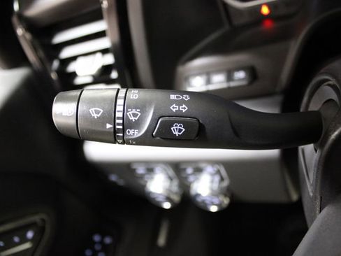 Used 2024 GMC Sierra 2500 AT4 w/ AT4 Premium Plus Package image 39