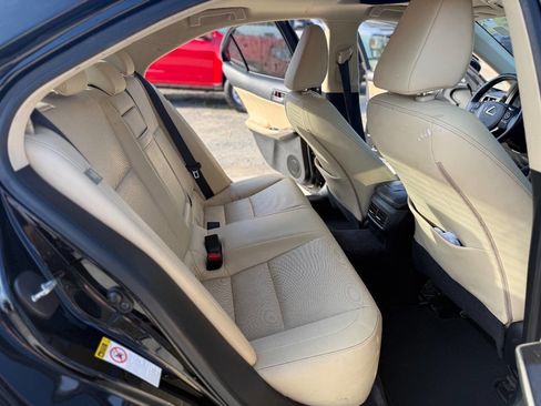 Used 2014 Lexus IS 250 Base 4dr Sedan image 14